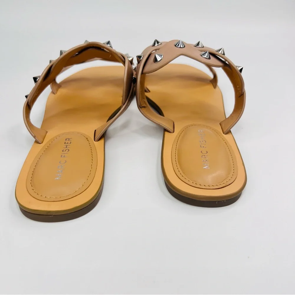 Marc Fisher Bodil Light Natural Tan Silver Studded Slide On Sandal Size …